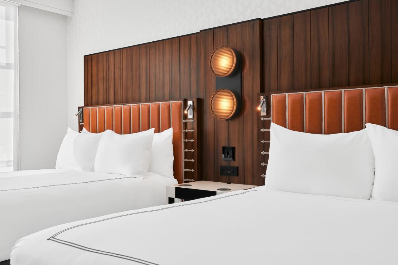 Hotel The Godfrey Detroit, Curio Collection By Hilton Exterior foto