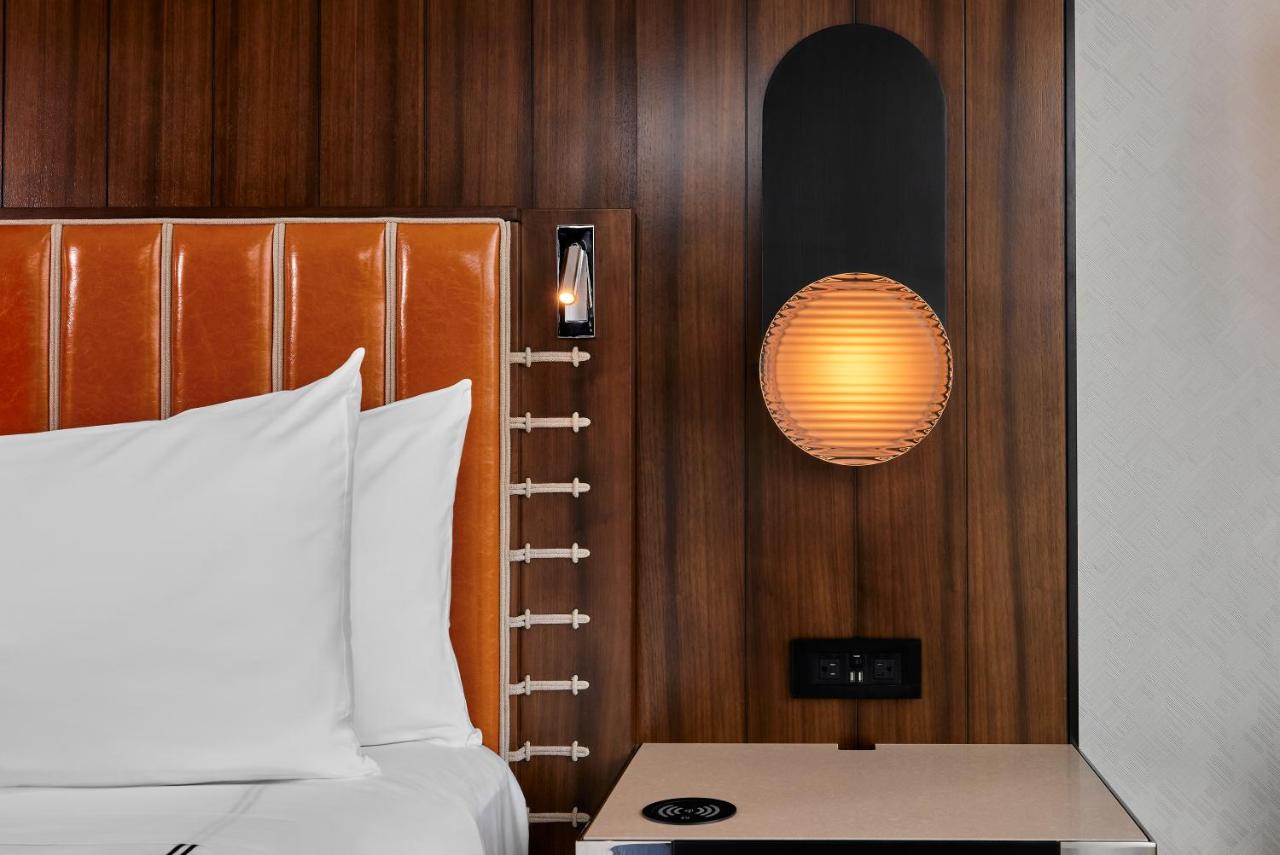 Hotel The Godfrey Detroit, Curio Collection By Hilton Exterior foto