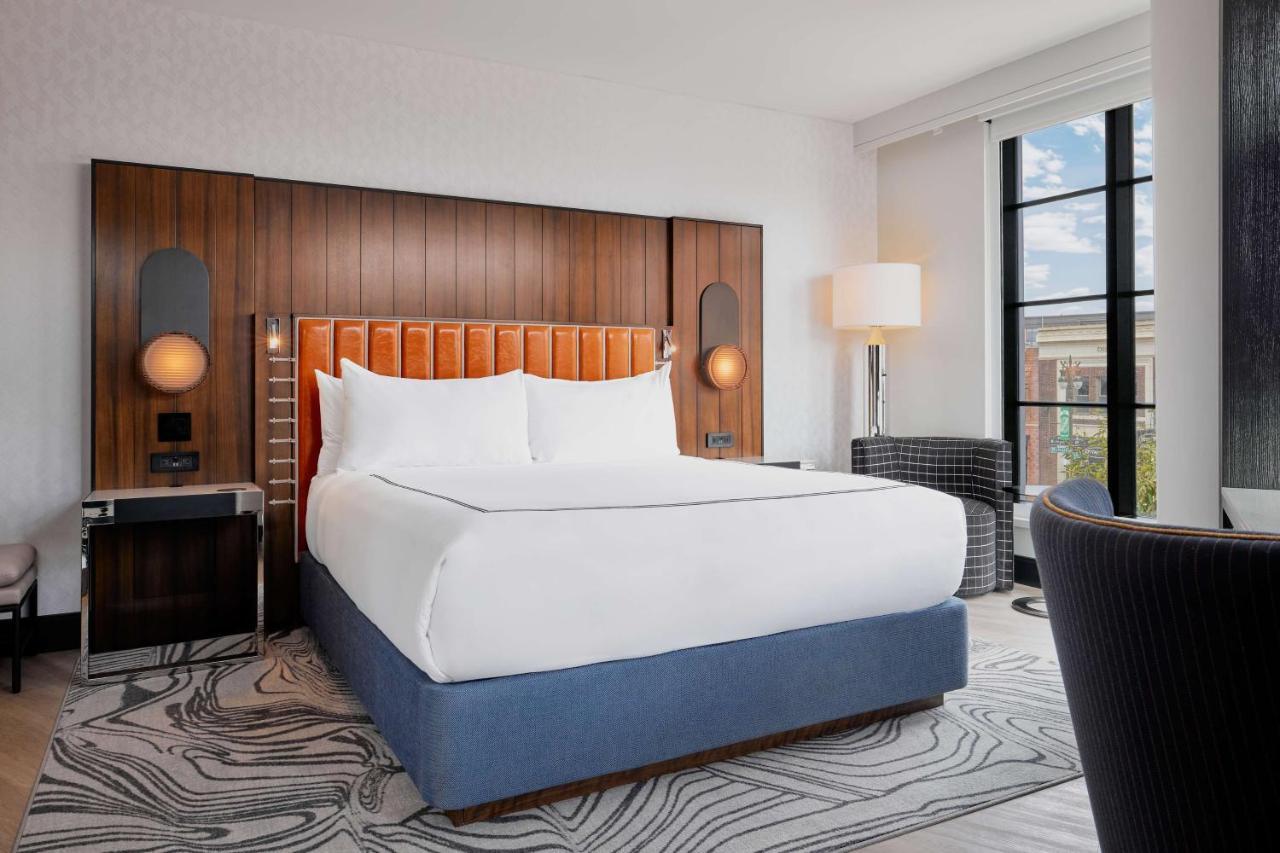 Hotel The Godfrey Detroit, Curio Collection By Hilton Exterior foto